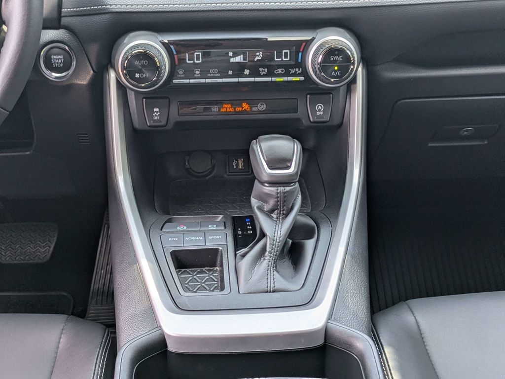 Used 2024 Toyota RAV4 SUV