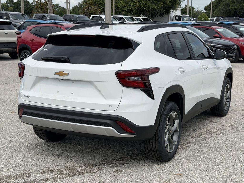 new 2026 Chevrolet Trax car, priced at $22,495