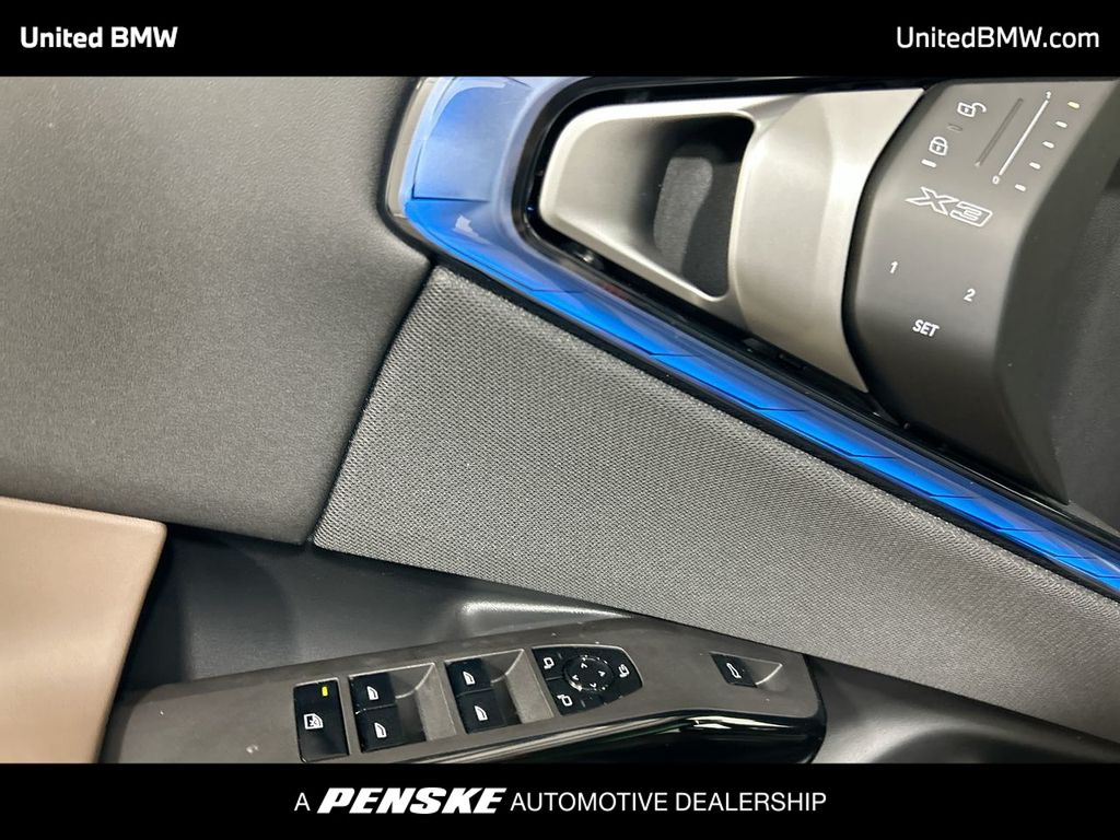 Thumbnail: 2026 BMW X3 - 11