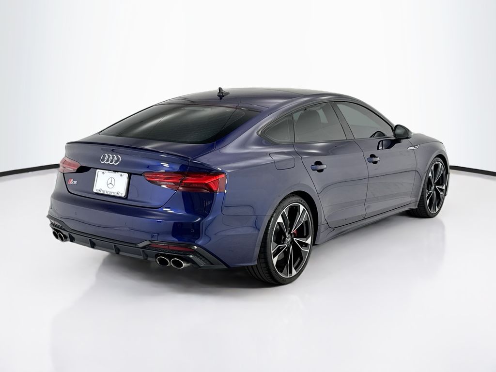 Thumbnail: 2021 Audi S5 - 5
