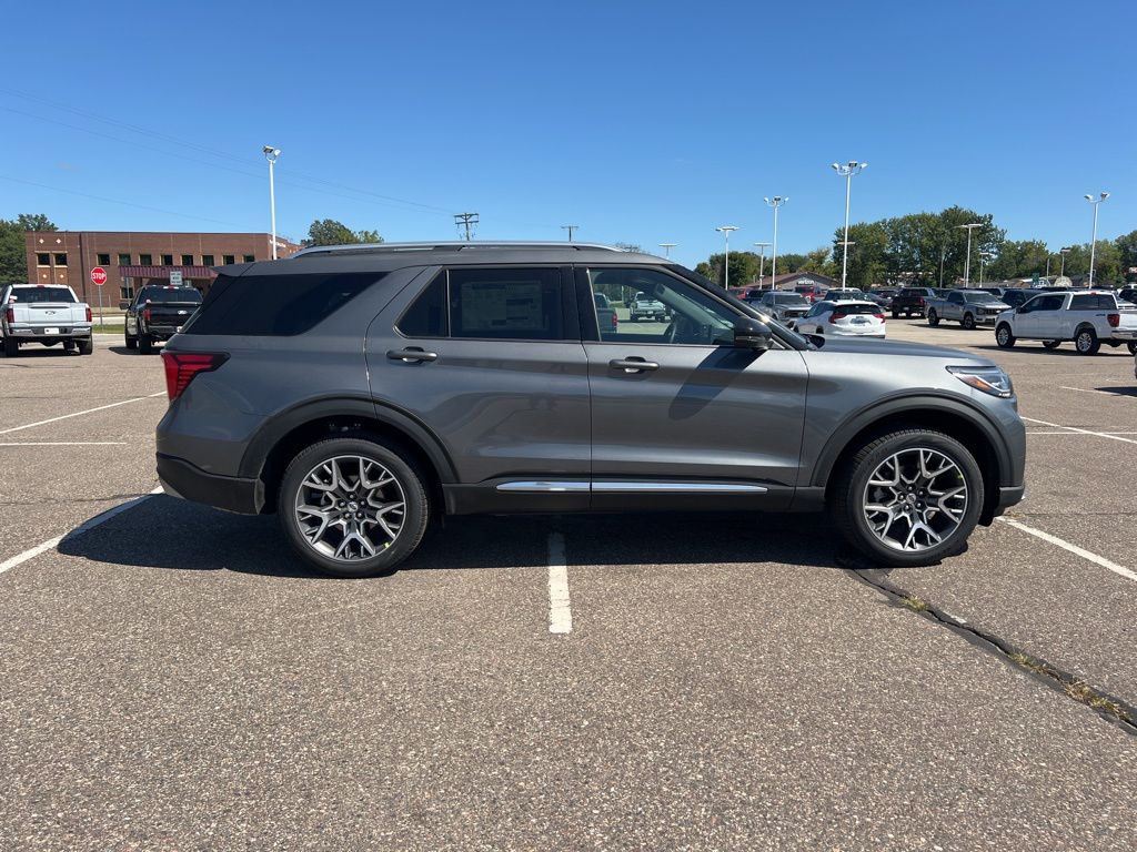 2025 Ford Explorer