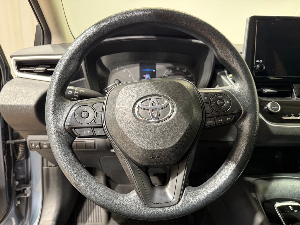Thumbnail: 2025 Toyota Corolla - 10