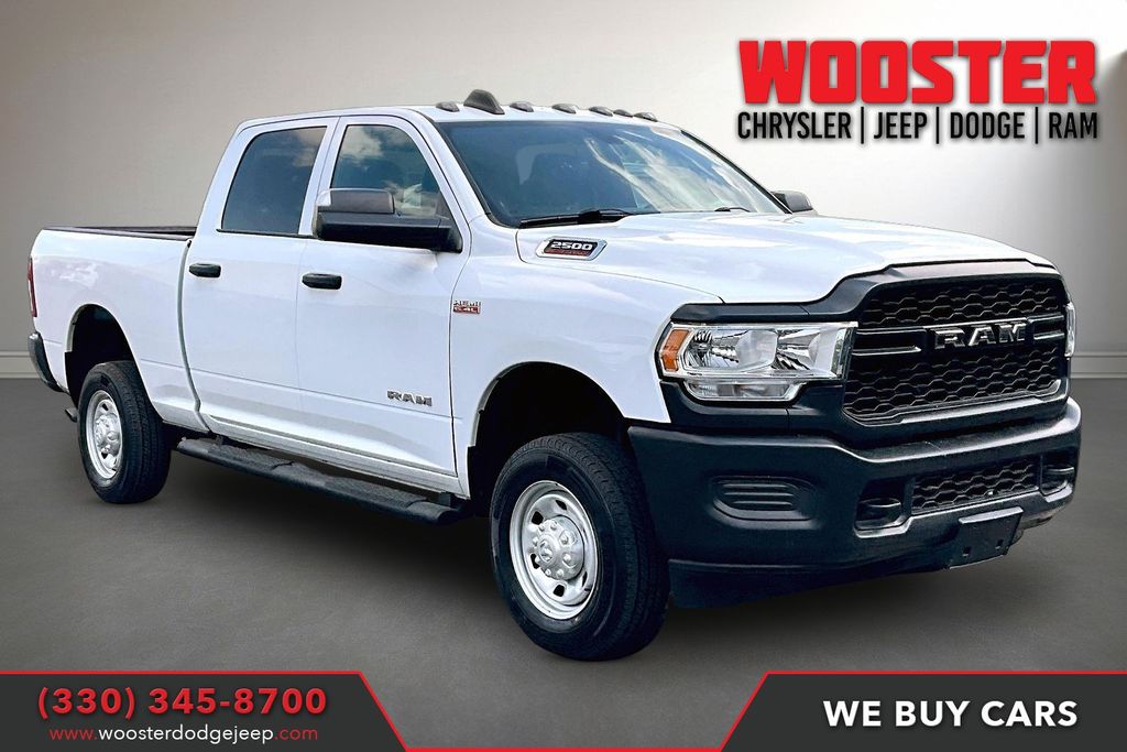 Bright White Clearcoat 2022 RAM 2500 Pickup Truck Four-Wheel Drive 8-Speed Automatic