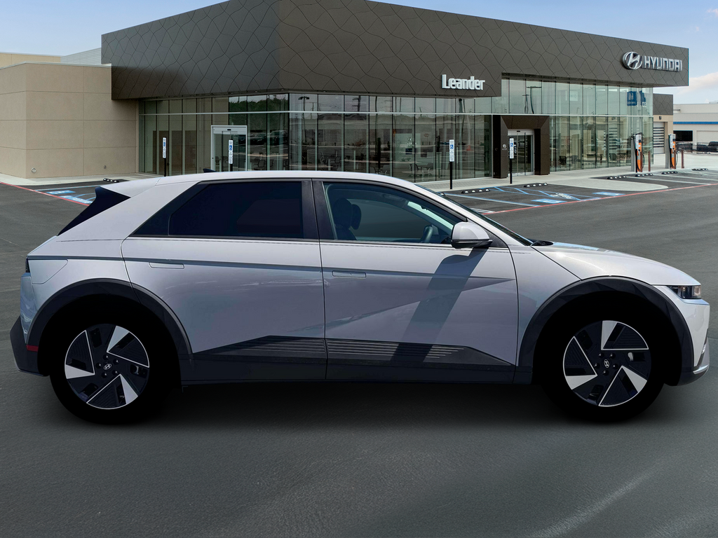 Thumbnail: 2026 Hyundai Ioniq 5 - 8