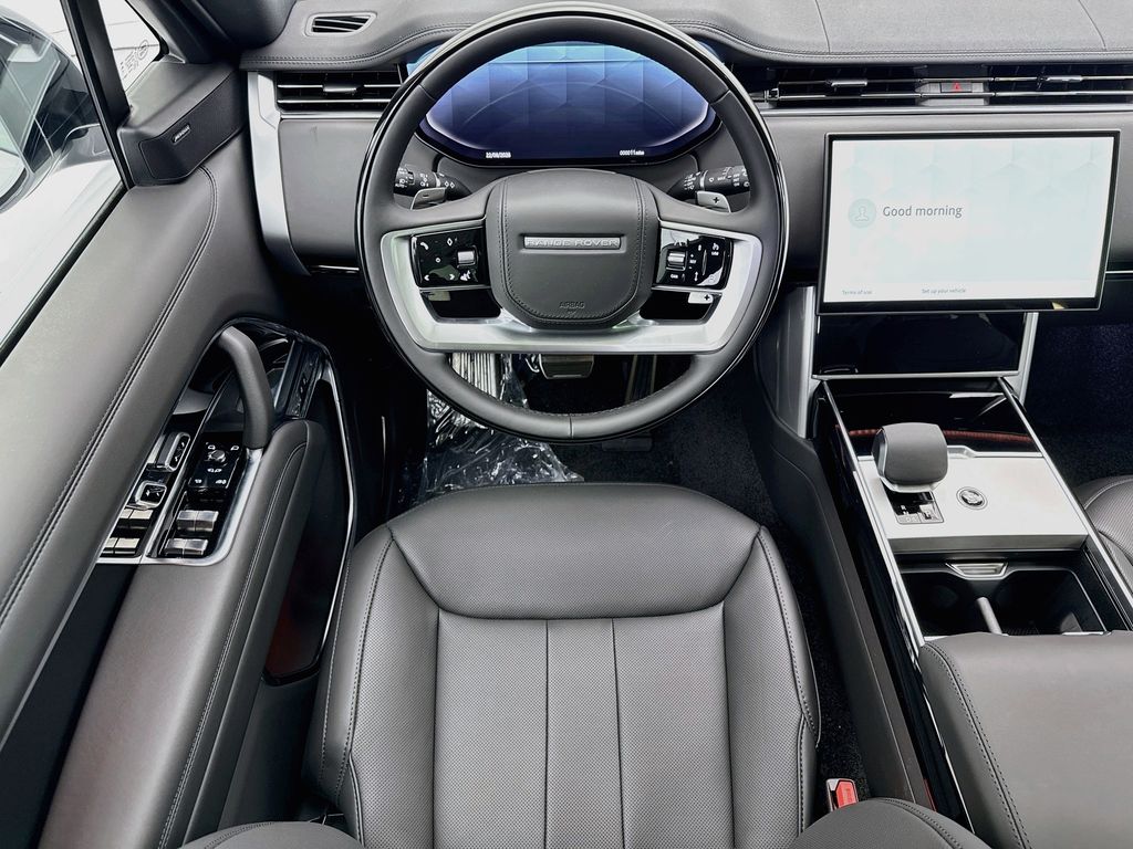 Thumbnail: 2026 Land Rover Range Rover - 10