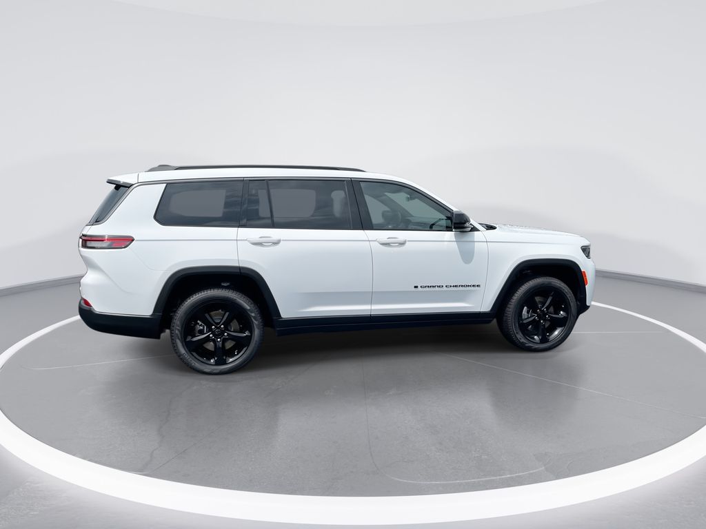 New 2026 White Jeep Limited image 9