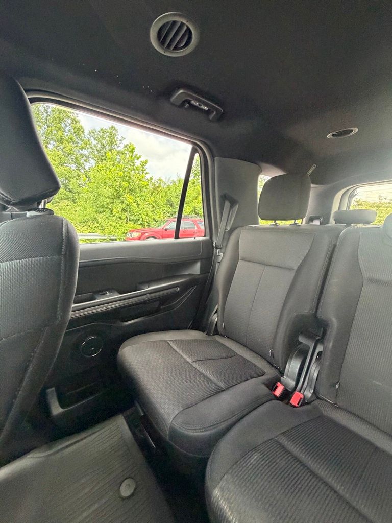 Certified Used 2018 Gray Ford XLT image 19