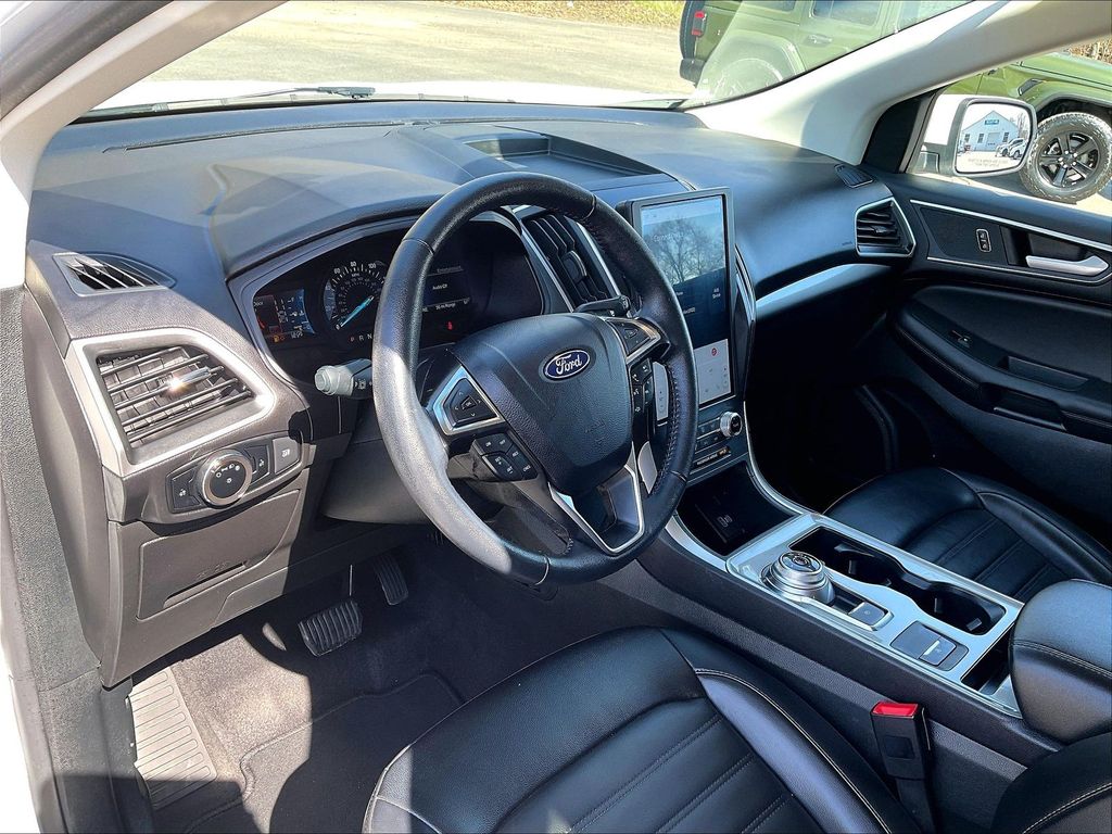 2024 Ford Edge — photo 8