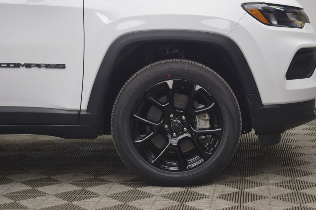new 2026 Jeep Compass car, priced at $30,176