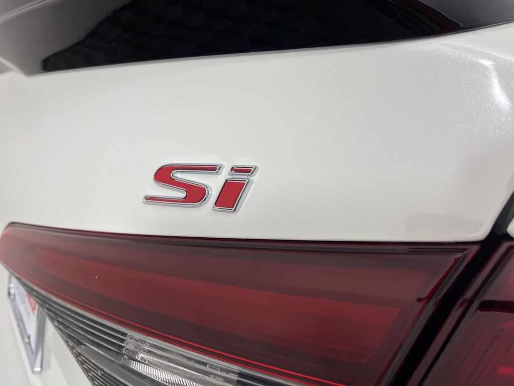 Thumbnail: 2026 Honda Civic - 4