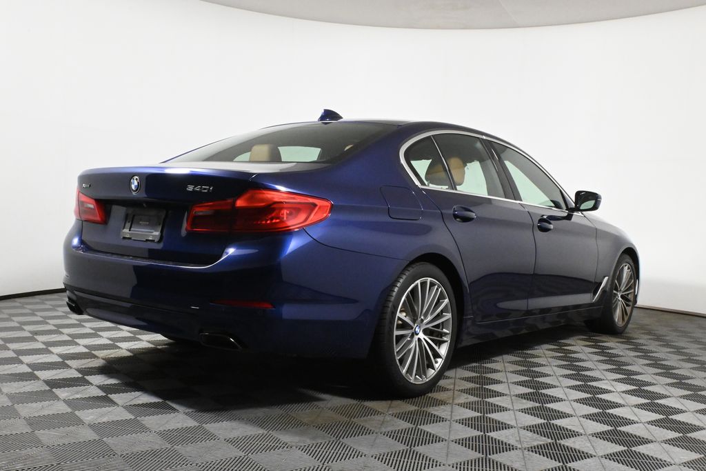 Thumbnail: 2019 BMW 5 Series - 6