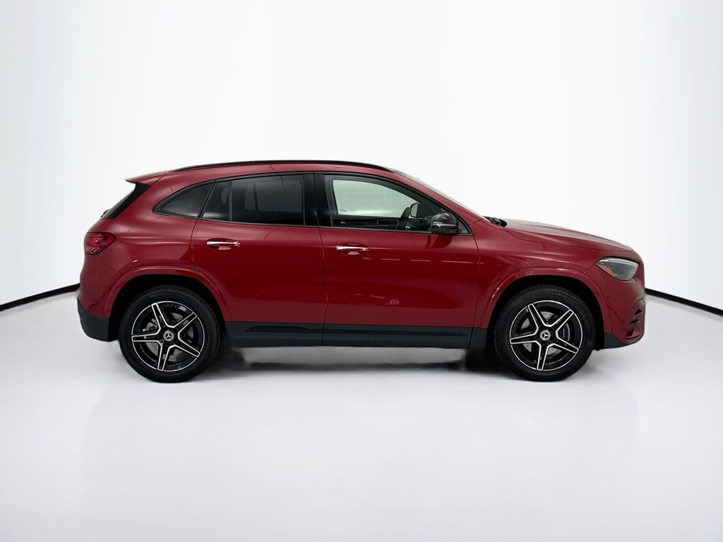 Thumbnail: 2026 Mercedes-Benz GLA - 4