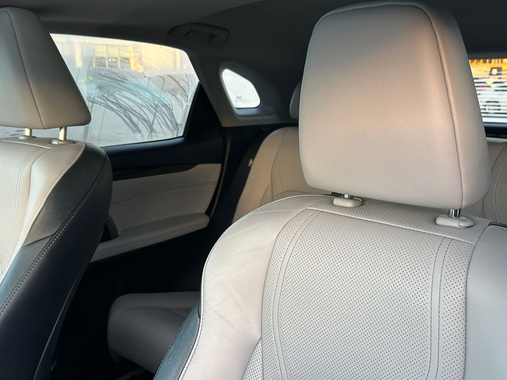 Thumbnail: 2019 Lexus RX - 14