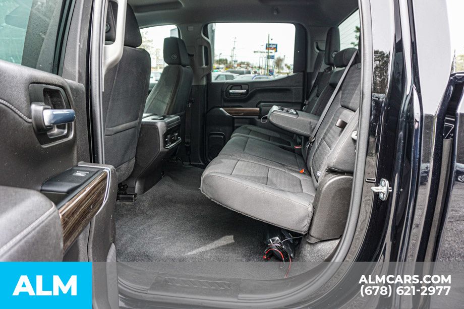 2022 Chevrolet Silverado 1500 RST photo 19