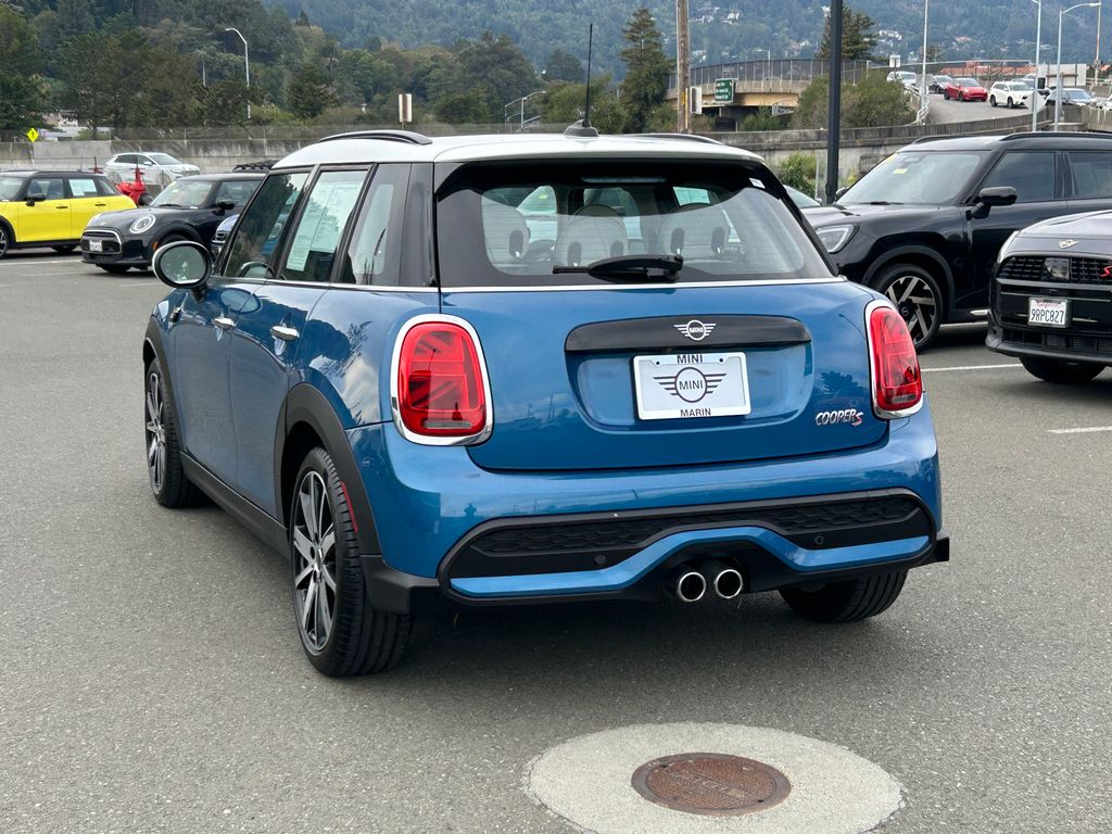 Thumbnail: 2024 MINI Cooper - 3