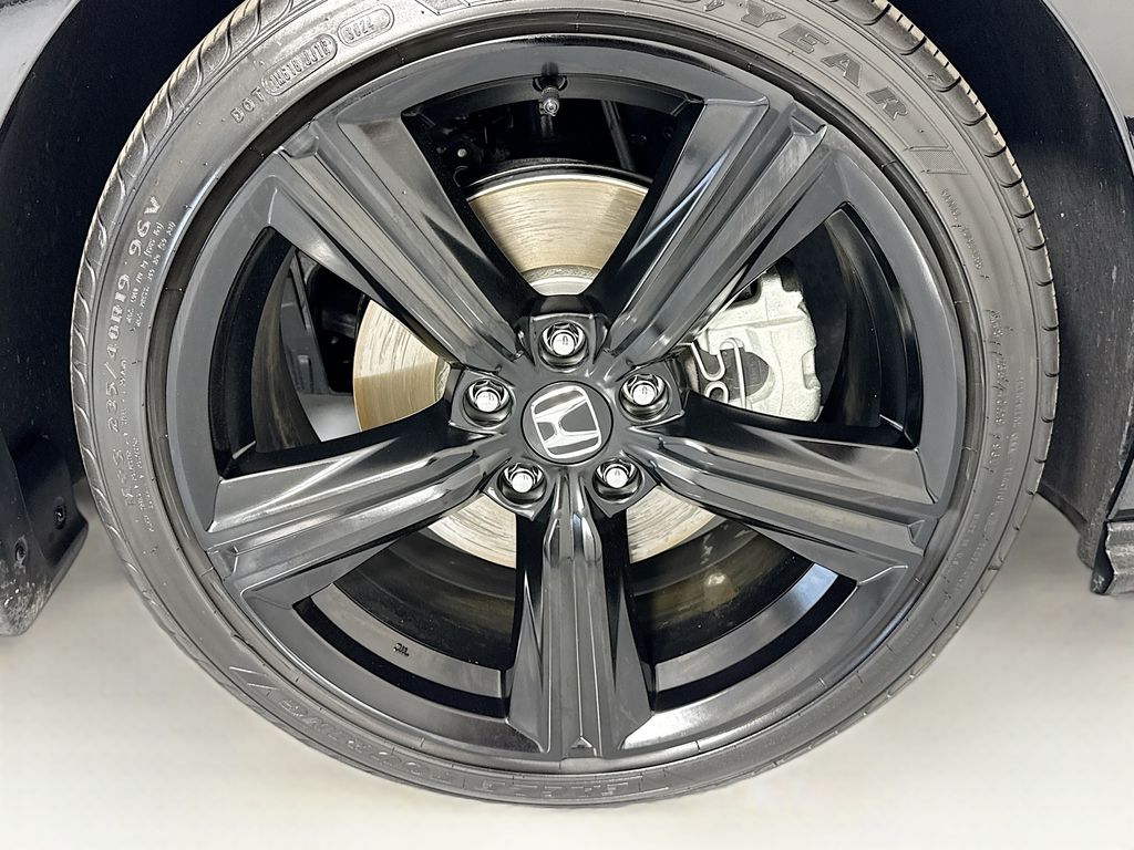 Thumbnail: 2024 Honda Accord - 32