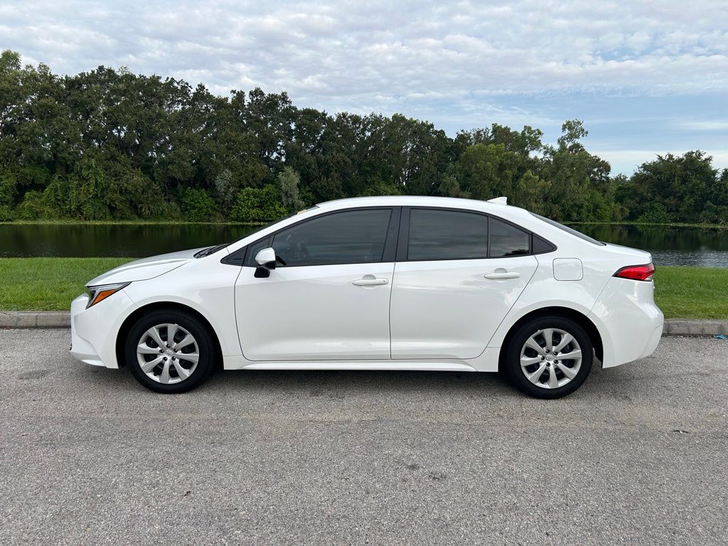 Thumbnail: 2024 Toyota Corolla - 2