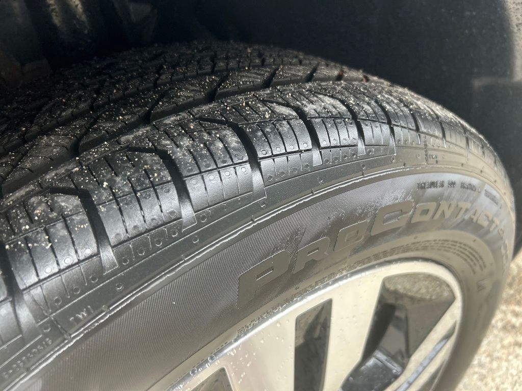 2026 Mercedes-Benz GLB GLB 250 Gray at John Sisson Motors
