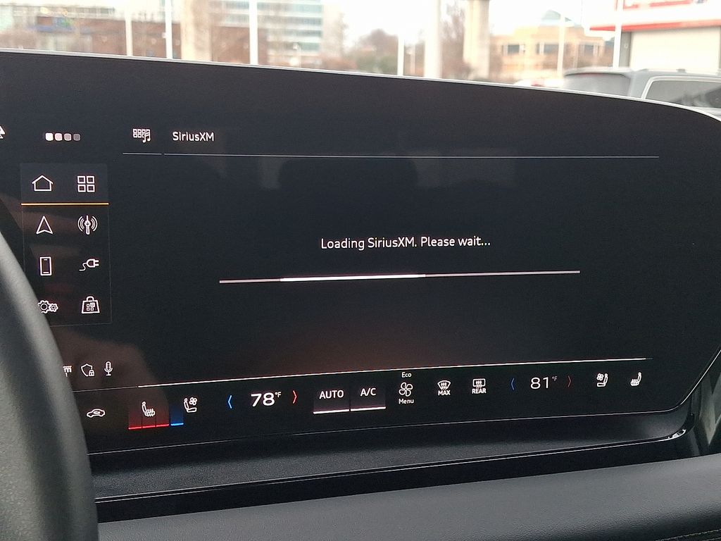 Thumbnail: 2025 Audi Q6 e-tron - 18