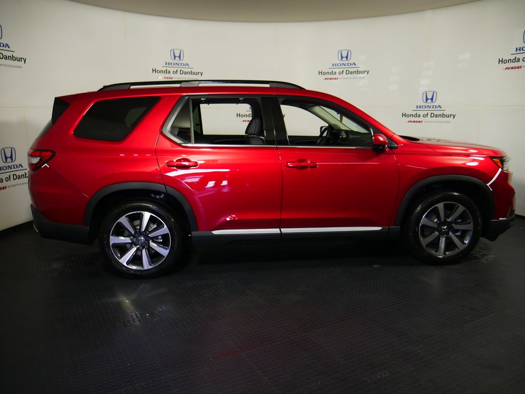 2025 Honda Pilot Touring 3