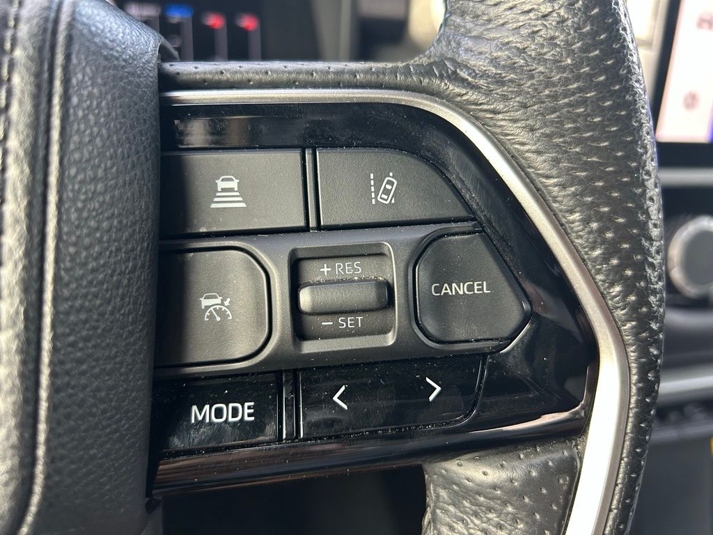 2022 Toyota Tundra Platinum 26