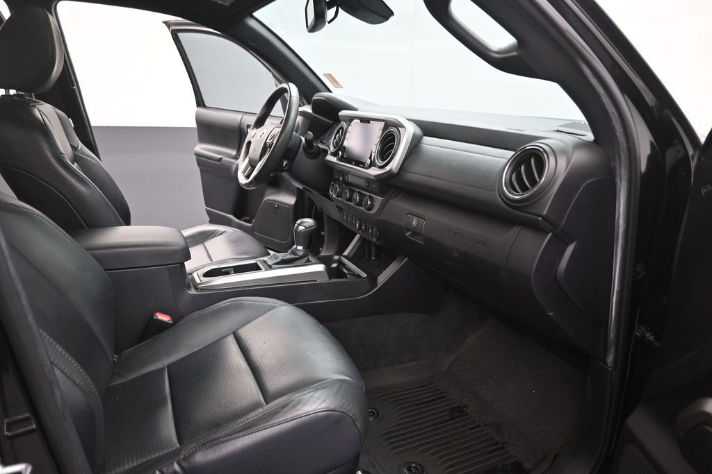 Used 2021 Toyota Tacoma Truck