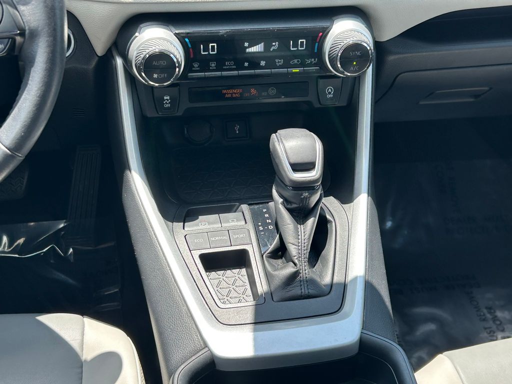 Used 2020 Toyota RAV4 SUV