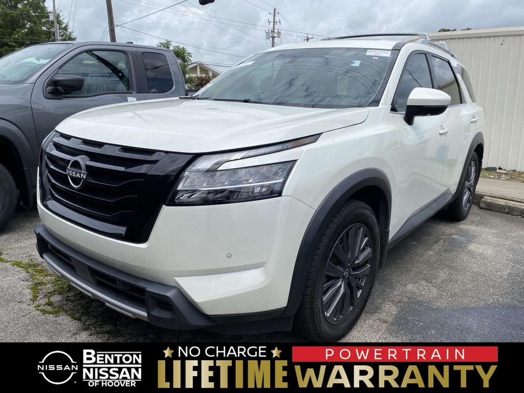 Pearl White Tricoat 2023 Nissan Pathfinder SUV / Crossover All-Wheel Drive 9-Speed Automatic