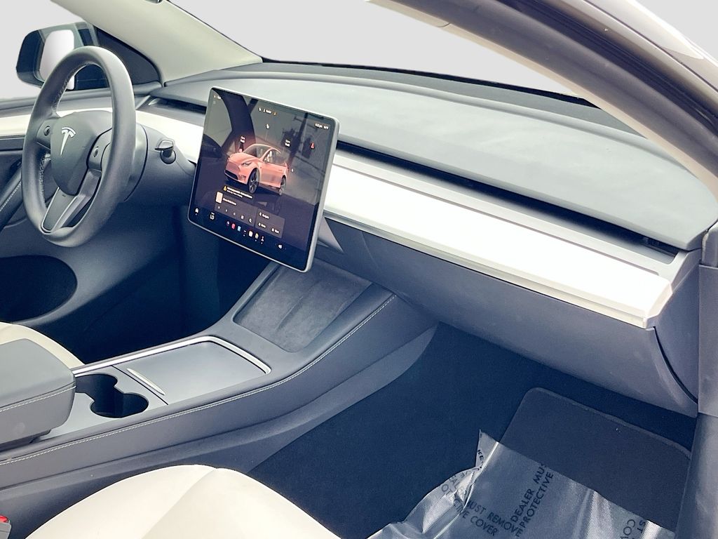 2025 Tesla Model Y Long Range Black at Ultimate Motorsports