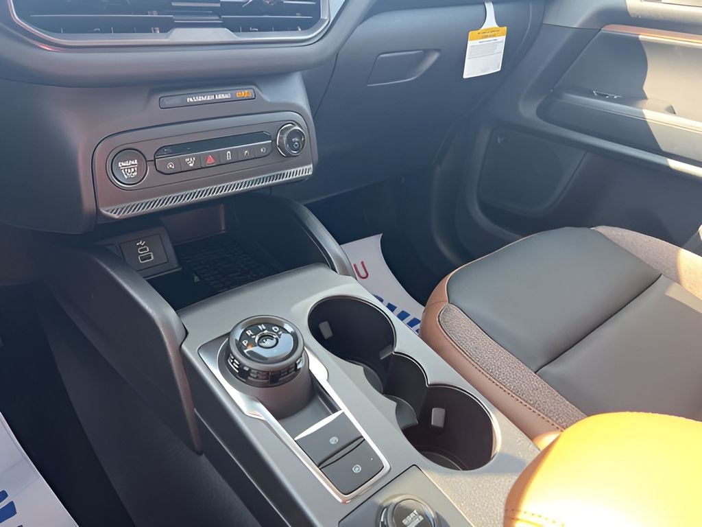 2025 Ford Bronco Sport Outer Banks photo 26