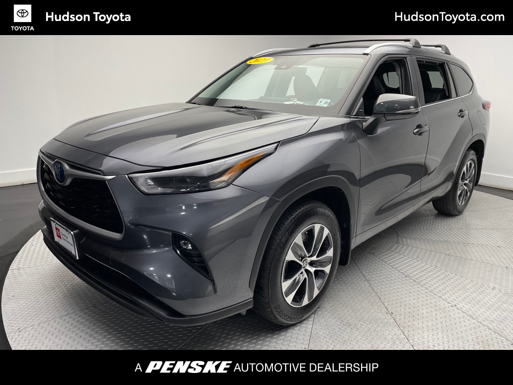 2023 Toyota Highlander XLE -
                Jersey City, NJ