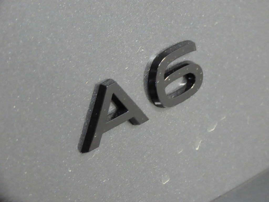 Thumbnail: 2026 Audi A6 - 9