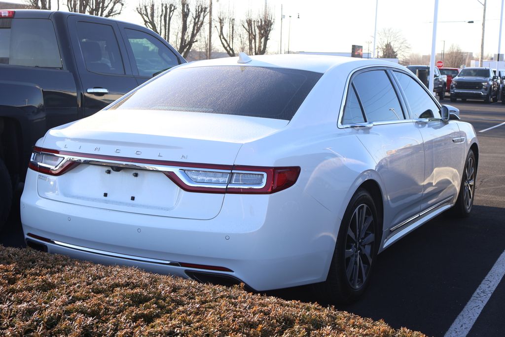 2020 Lincoln Continental Standard 10