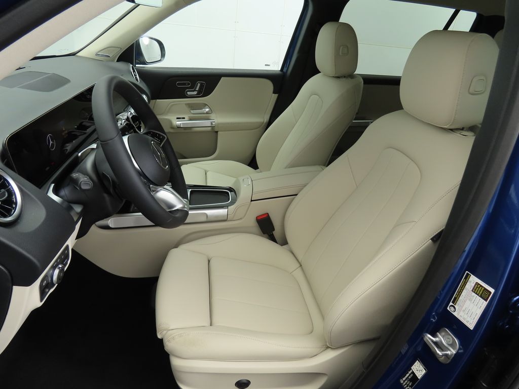 Thumbnail: 2026 Mercedes-Benz GLB - 19