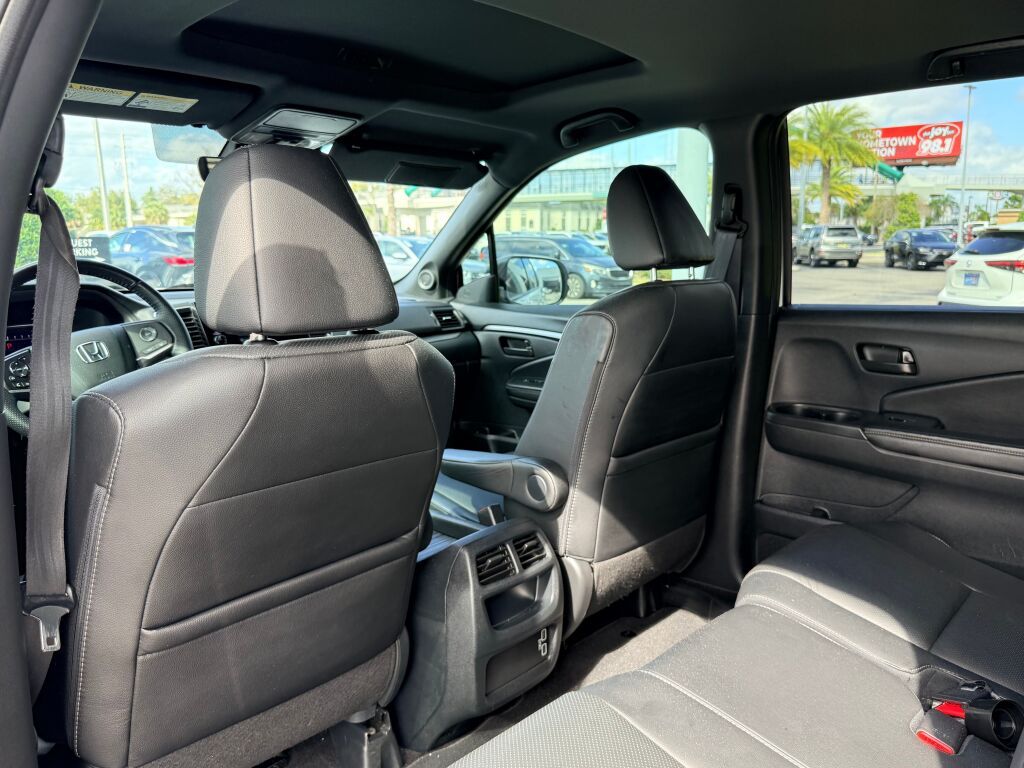 Thumbnail: 2023 Honda Passport - 20