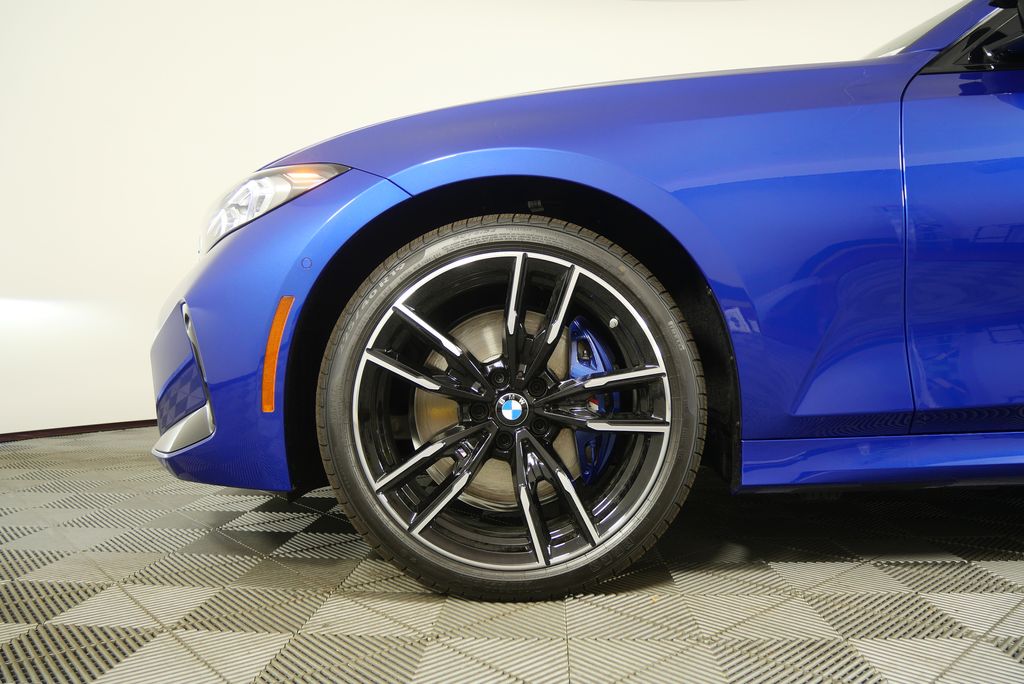 Thumbnail: 2026 BMW 3 Series - 8