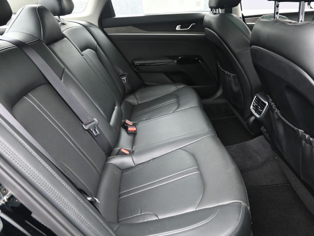 Certified Used 2022 Black Kia EX image 8