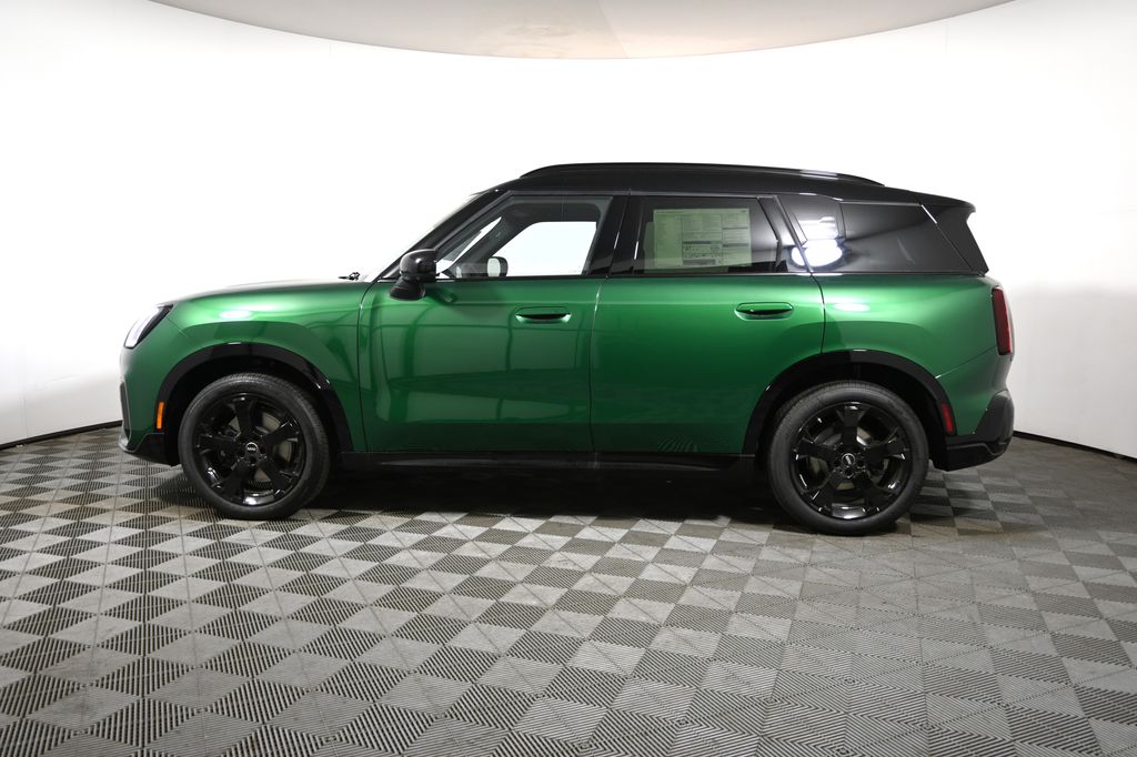 Thumbnail: 2027 MINI Cooper Countryman - 2