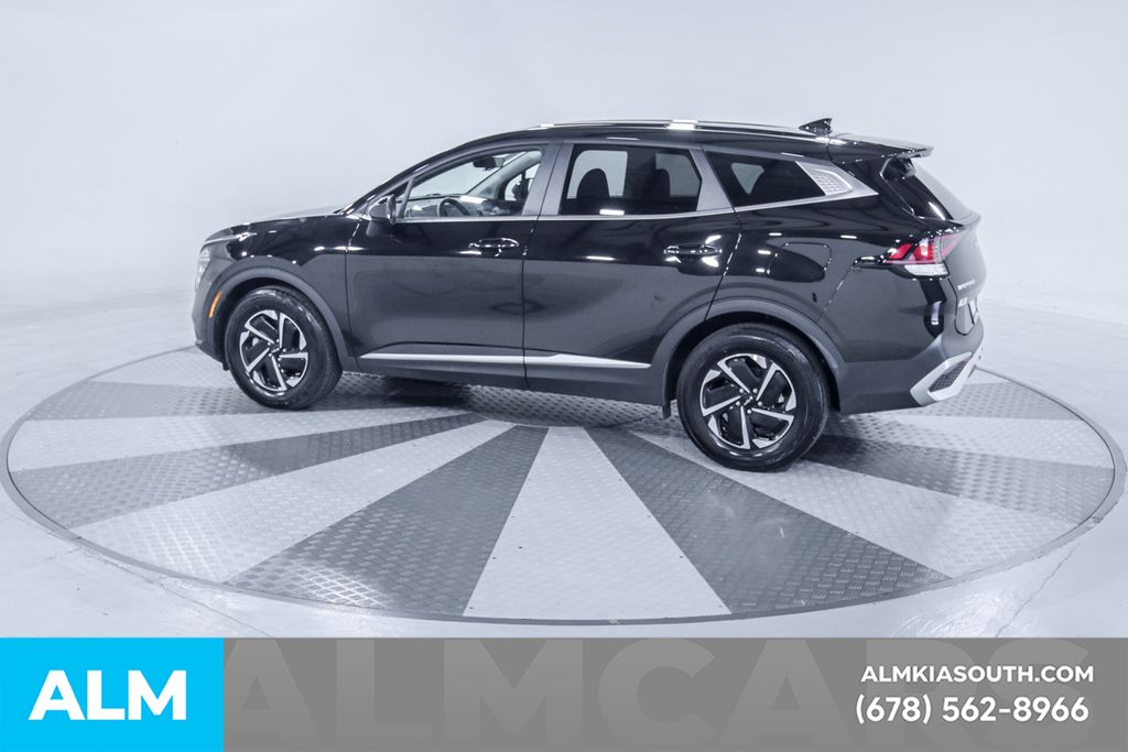 2024 Kia Sportage Hybrid LX photo 4