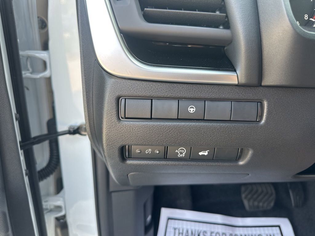 2025 Everest White Pearl Nissan Rogue Rock Creek AWD SUV