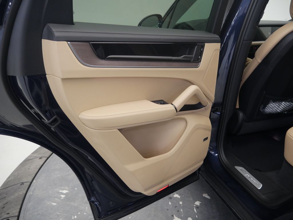 Thumbnail: 2026 Porsche  - 21