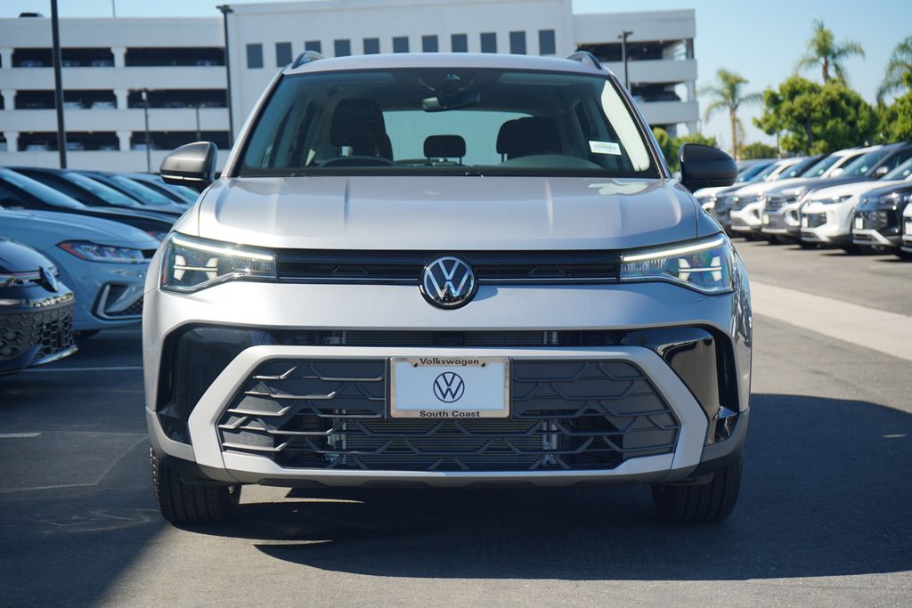 Thumbnail: 2025 Volkswagen Taos - 5