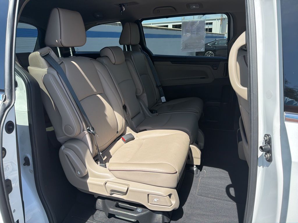 Thumbnail: 2024 Honda Odyssey - 24