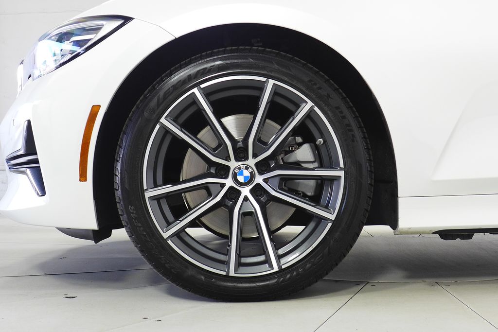 Thumbnail: 2019 BMW 3 Series - 5
