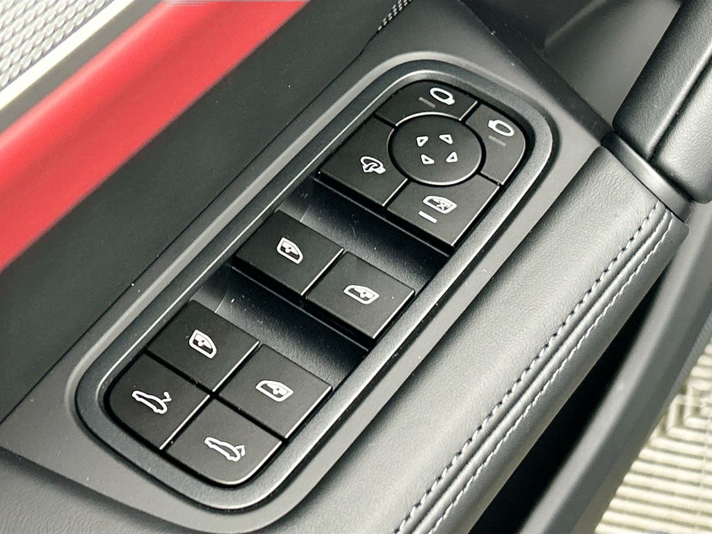 Thumbnail: 2026 Porsche  - 24