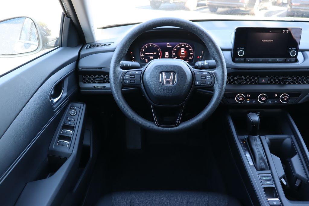 Thumbnail: 2025 Honda Accord - 18