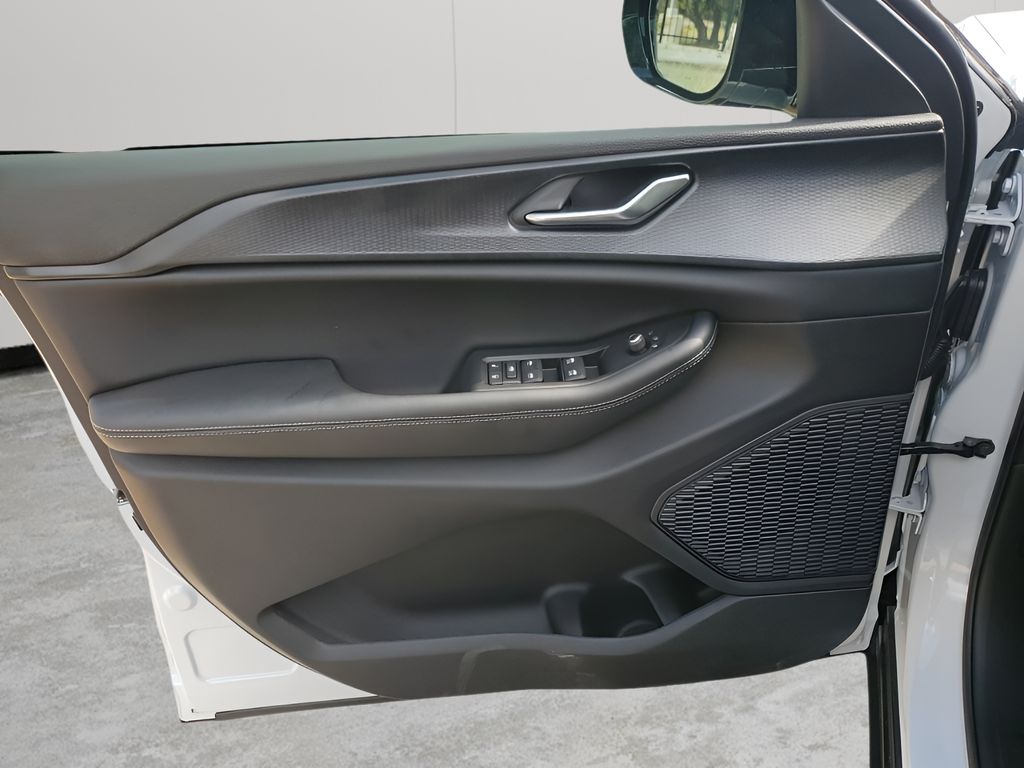 New Car 2025 Jeep Grand Cherokee  For Sale Under $35,000 In Austin, Texas