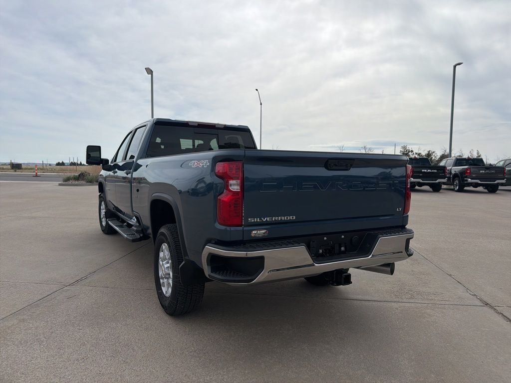 ChevroletSilverado 3500HD3
