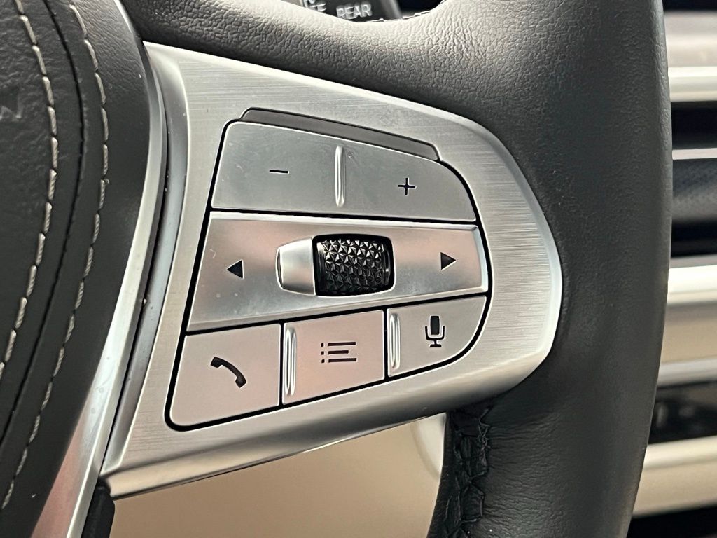 Thumbnail: 2024 BMW X7 - 19