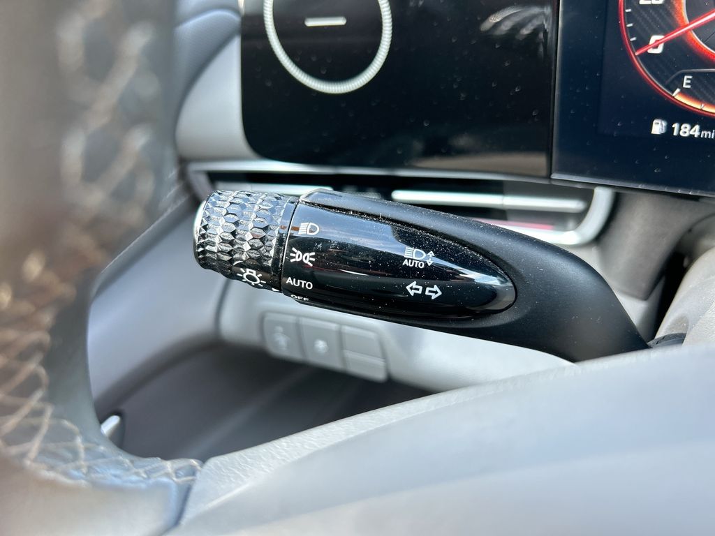 Thumbnail: 2024 Hyundai Elantra - 20